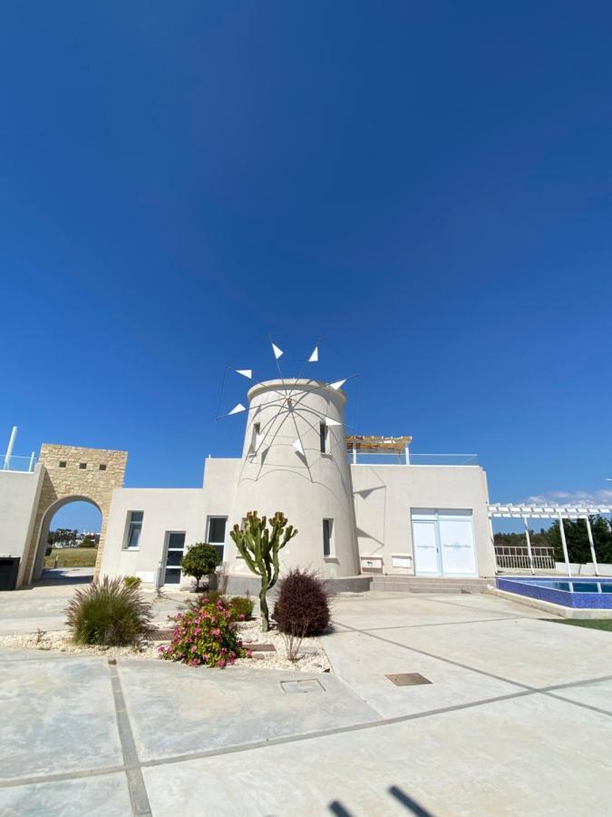 Wavebreeze Villas Пафос Экстерьер фото