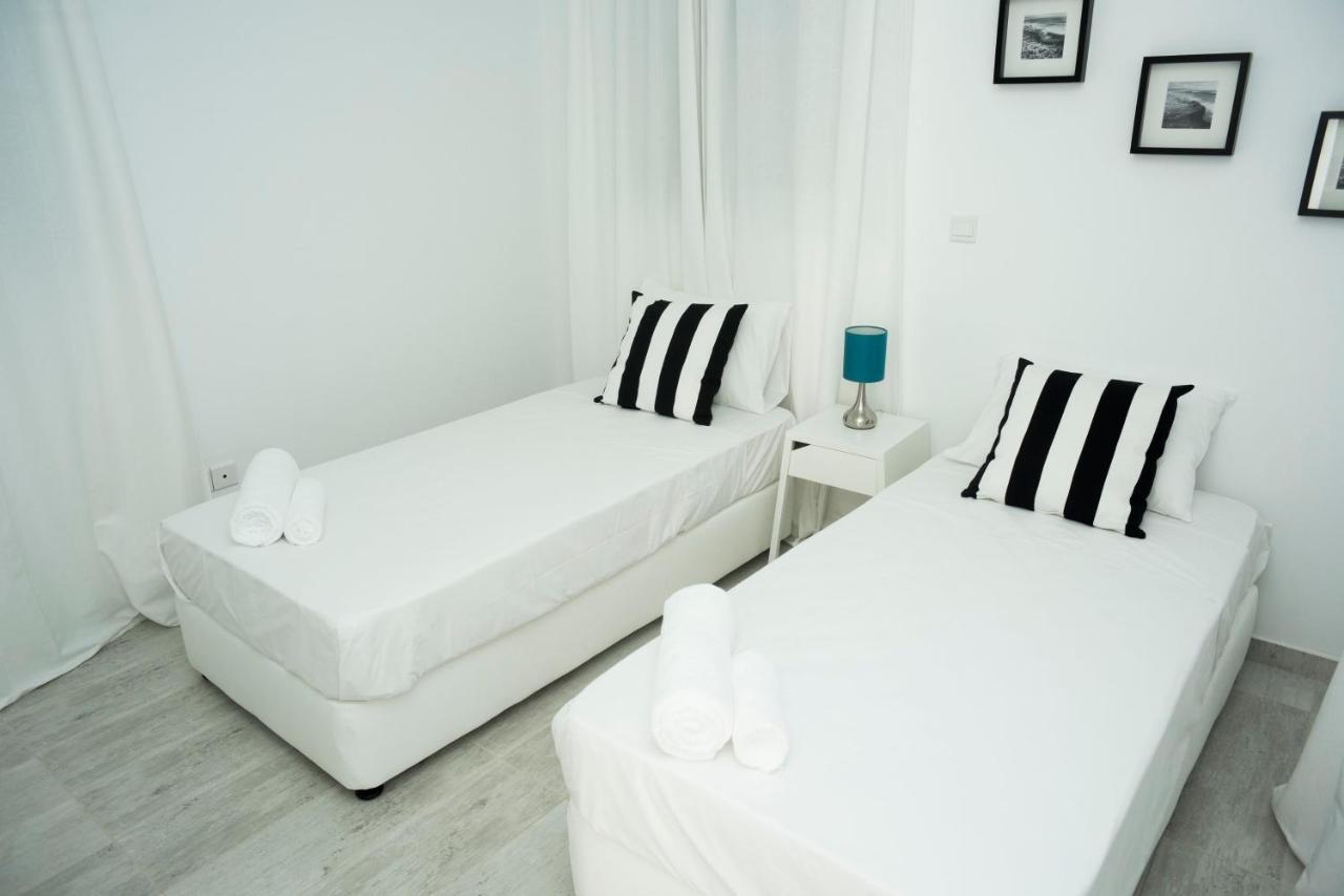 Wavebreeze Villas Пафос Экстерьер фото